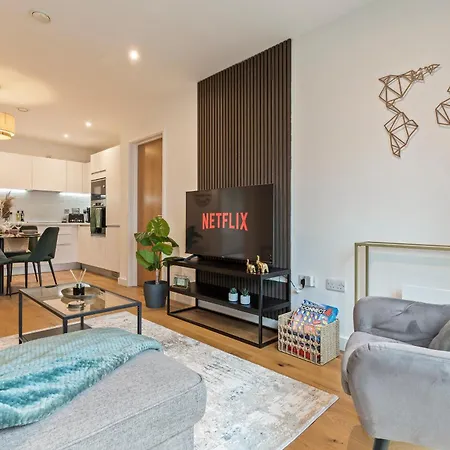 The Shanti Suite- City Central - Parking - Netflix Birmingham Exterior photo